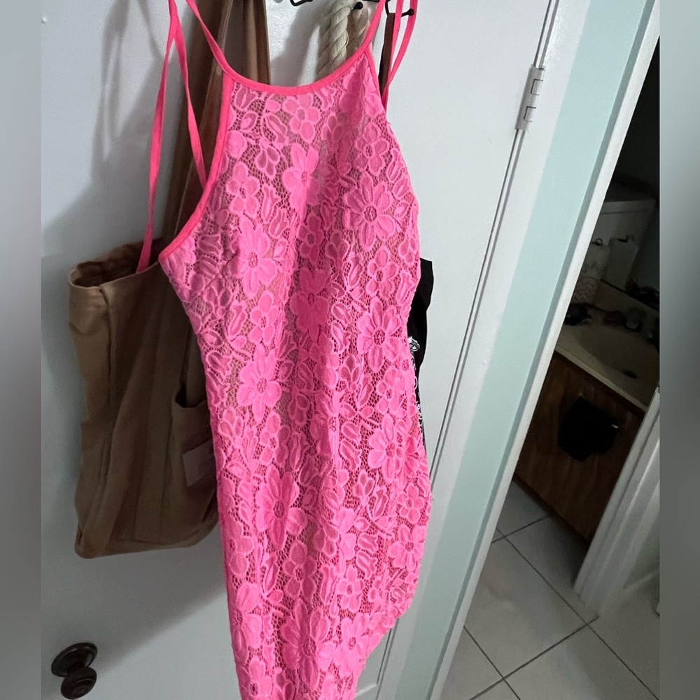 ADORABLE Barbie style pink for Halloween-size small pink zip up mini dress!